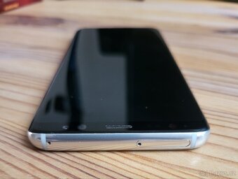 Samsung Galaxy S8 - 4