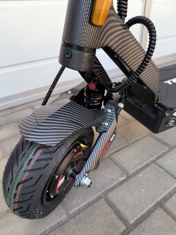 Elektricka kolobezka Teverun Fighter Mini Pro 2025 Carbon - 4