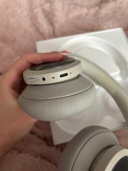 Bezdrátová sluchátka Bang & Olufsen Beoplay Portal - 4