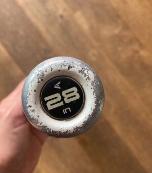 Baseballová pálka EASTON Quantum, velikost 28 inch / -11 - 4