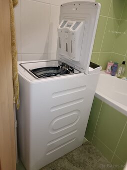 Pračka Zn.PHILCO ,rok stará. Záruka ještě 4 roky. - 4