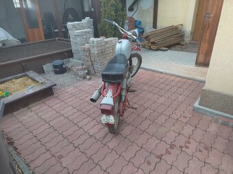 Jawa 90 - 4
