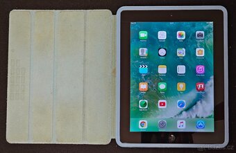 iPad s Retina displejem 128GB WiFi Black - 4