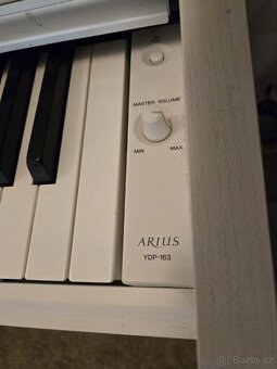 Yamaha arius YDP-163 - 4