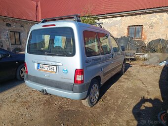 Peugeot partner 1.4i 2007 rok - 4