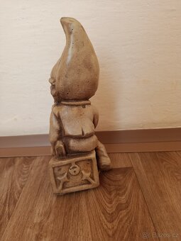 Prodám keramického trpaslíka za 175kč. - 4