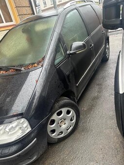 Prodáme VW Sharan 2,0 TDI 2008  7 místné - 4