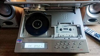 Sharp XL-T300H CD, Cassette, Radio, Aux In (2001) - 4