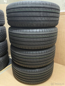 R.V 2025 NOVÁ ORIGINÁL LETNÍ SADA ŠKODA SUPERB 3,4 235/40/19 - 4