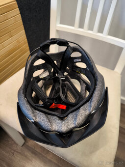 Prodám cyklistickou helmu Cratoni Pacer MTB S–M (54–58cm) - 4