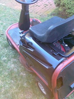 Zahradní traktůrek rider - 4