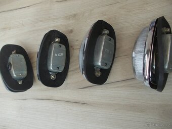 Prodám světla na veterána Tatra,Škoda - 4