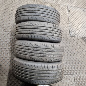 4x Letní 225/55 R18 7mm+ DUNLOP - 4