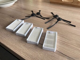 Robotický vysavač Silvercrest - 4