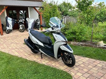 Kymco Agility 300i ABS - 4