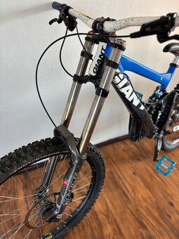 DH kolo Giant Glory 2009 - 4