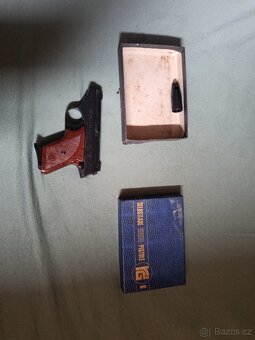 Plynová pistole Röhm - 4