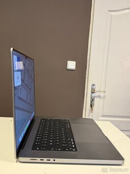 MacBook PRO 16” M1 PRO - 4