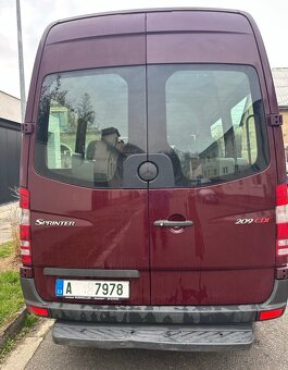 Mercedes sprinter 9 míst 209 CDI, NOVÁ STK, servisni kniha - 4
