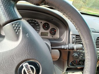 Nissan Almera 1.8i 84 kw - 4
