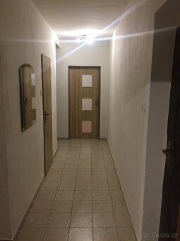Pronájem bytu 3+1 s balkonem ve Všetatech - 4