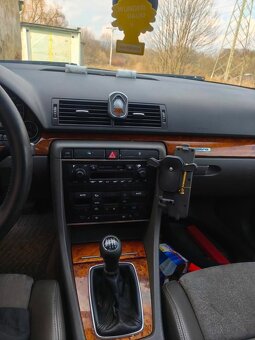 Audi a4 Quattro 2.5TDI Avant (2002r.) kombi - 4