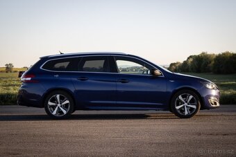 Peugeot 308 1.2 PureTech blue - 4