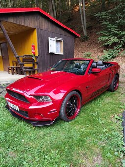 Ford Mustang GT Cabrio - 4