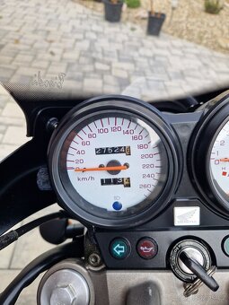 Honda cb600f - 4