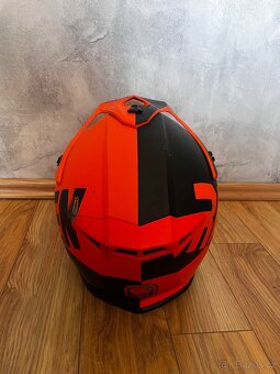 Helma na motorku vel. S - 4