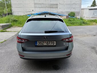 ŠKODA SUPERB III 2.0TDI DSG LAURIN & KLEMENT 2016 - 4