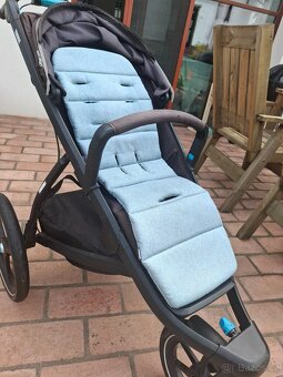 Thule Urban Glide 2 vč. bohatého příslušenství - 4