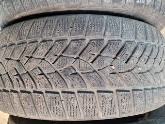 Goodyear ultra grip Performance 235/55 r17 - 4