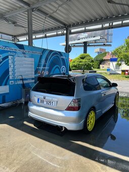 Honda Civic 1.4 - 4