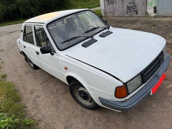 Škoda 120 L – rok 1977, pojízdná, s platnou STK - 4