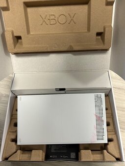 Xbox Series S 512 GB SSD - 4