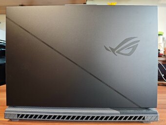 ASUS ROG STRIX G18 - 4