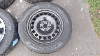 Kola zimní 17", AUDI VW ŠKODA, rozteč 5x112, pneu 215/65/17 - 4