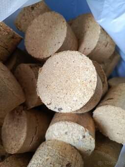 Brikety - 4