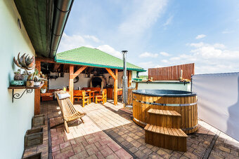 Atypický mezonetový byt 5+kk - 4