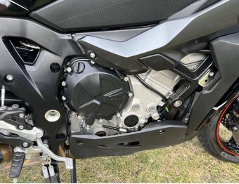 Prodám BMW S 1000 XR - 4