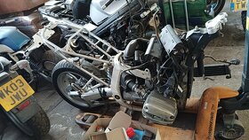 BMW náhradní díly na různé modely.. levne - 4