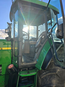 Traktor John Deere 7810 - 4