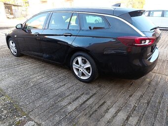 Opel Insignia Sport Tourer model 2019 - 4