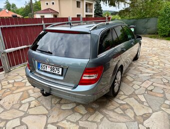 Mercedes-Benz Třídy C, 180 CGI 7-GTRONIC ELEGANCE - 4