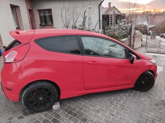 Ford Fiesta ST 134 kw 2013 - 4