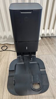 iRobot Roomba i7+ s vyprázdňovací stanicí se zárukou - 4