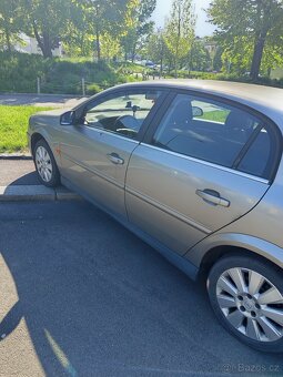 Opel Vektra 2.2 benzin V16 2003 - 4