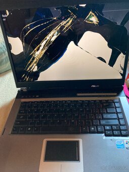 3 x notebook + 3 x tablet na ND - 4