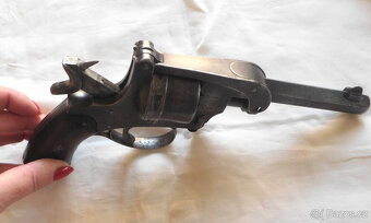 Revolver ráže 38 - 4